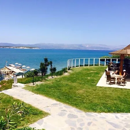 אתר נופש Babaylon Çeşme
