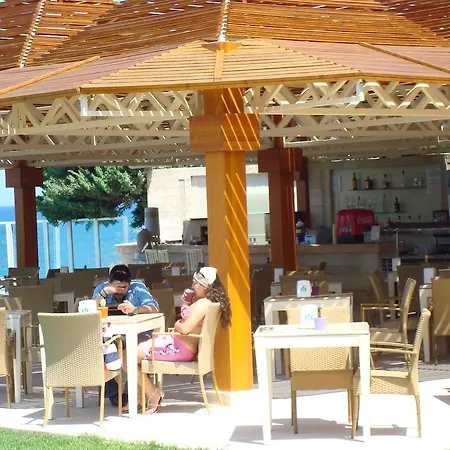 리조트 Babaylon Çeşme