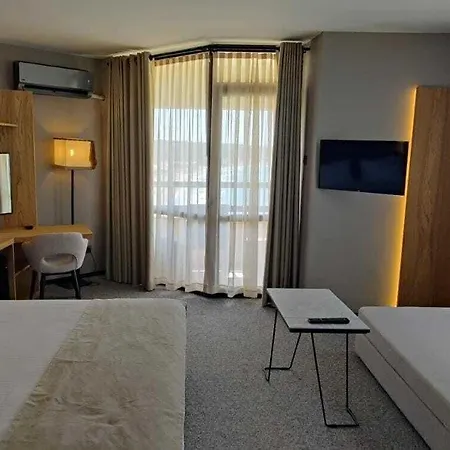 منتجع Babaylon Çeşme